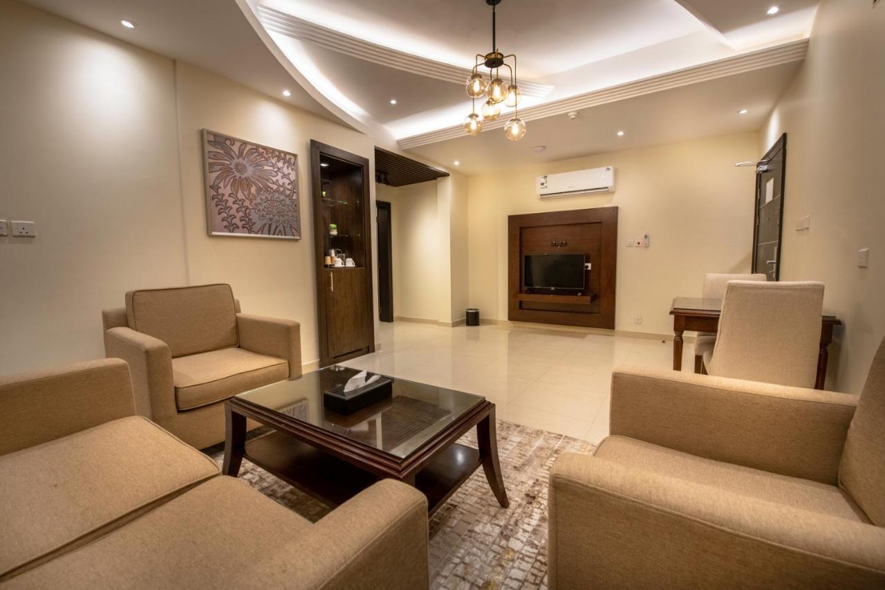 Golden Rose Hotel Jizan Exterior photo